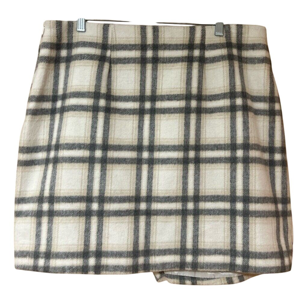 Bagatelle Collection Skirt Women's‎ Large Short Faux Wrap Cream & Gray Plaid